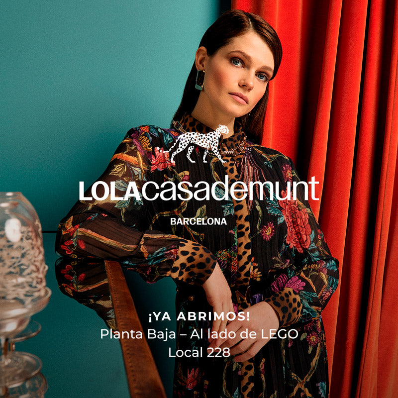 LOLA CASADEMUNT